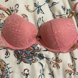 Push up bra